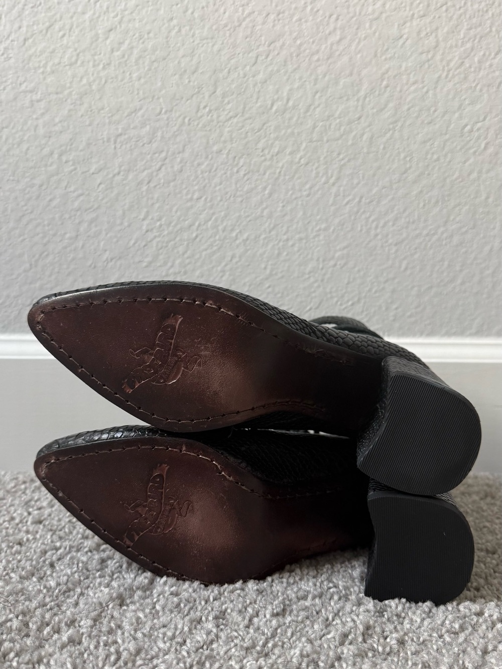 Freebird Joyce Black Lace-Up Shoes - Picture 10 of 14